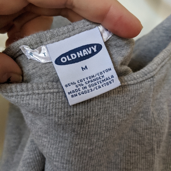 Halter Top - Picture 2 of 3